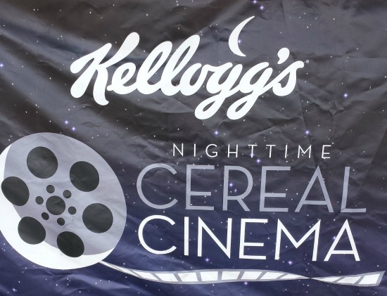 Kellogg's Nighttime Cereal Cinema #goodnightsnack #cbias