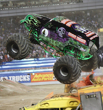 Monster Jam, Chicago, Giveaway, Advanced Auto Parts