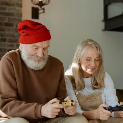 What You Can Do to Help Maintain Strong Cognitive Health in Aging Loved Ones